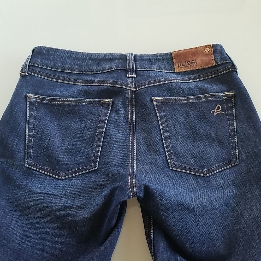 DL1961 Maternity Jeans - boot cut - Picture 4 of 12